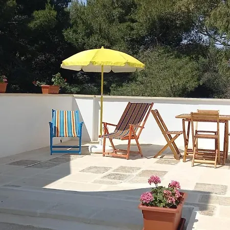 Villa Maria In Puglia Con Pineta Vicino Al Mare Torre Suda Exterior photo